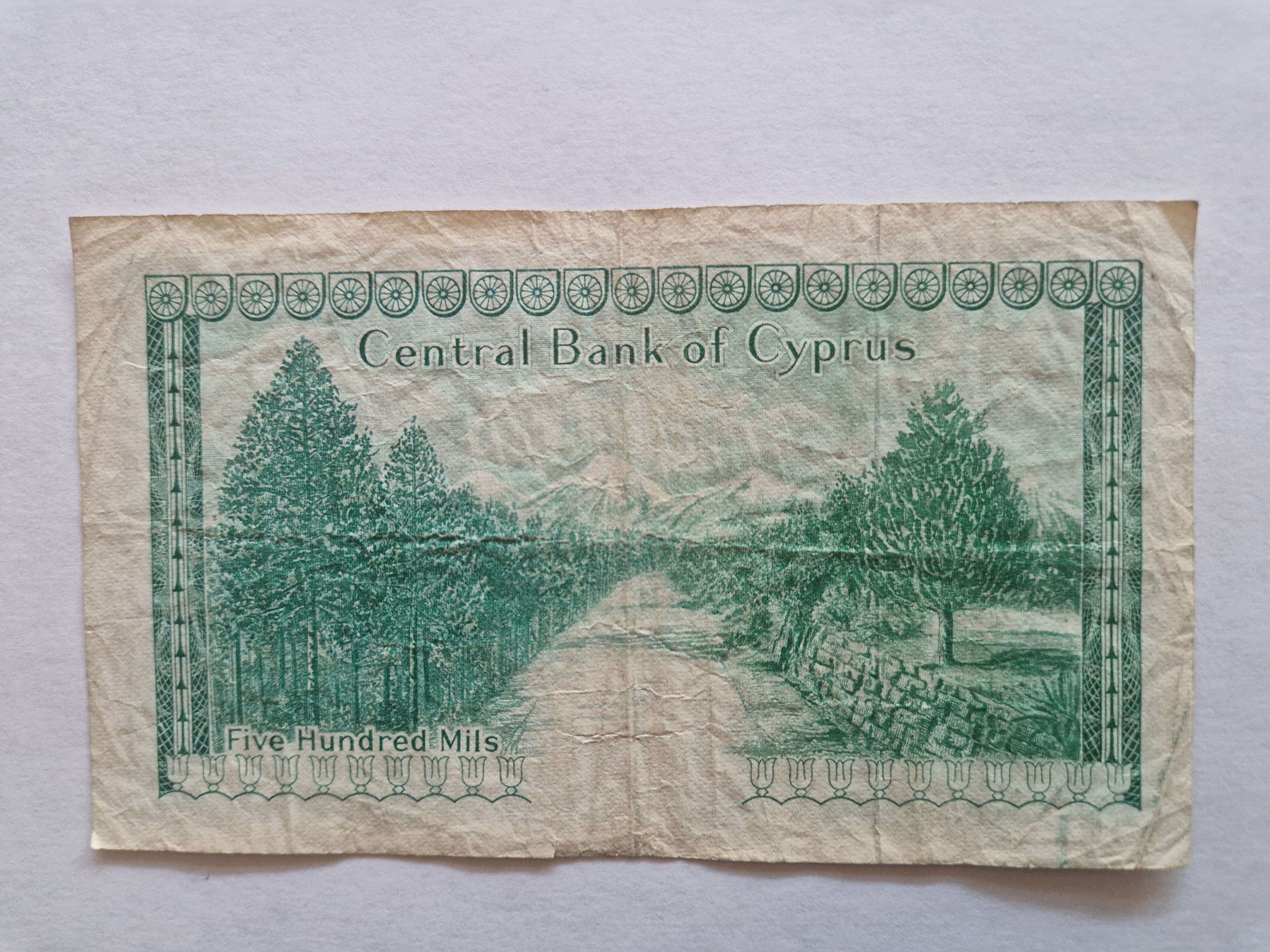 500 Mils Cyprus 1979 - Slidt