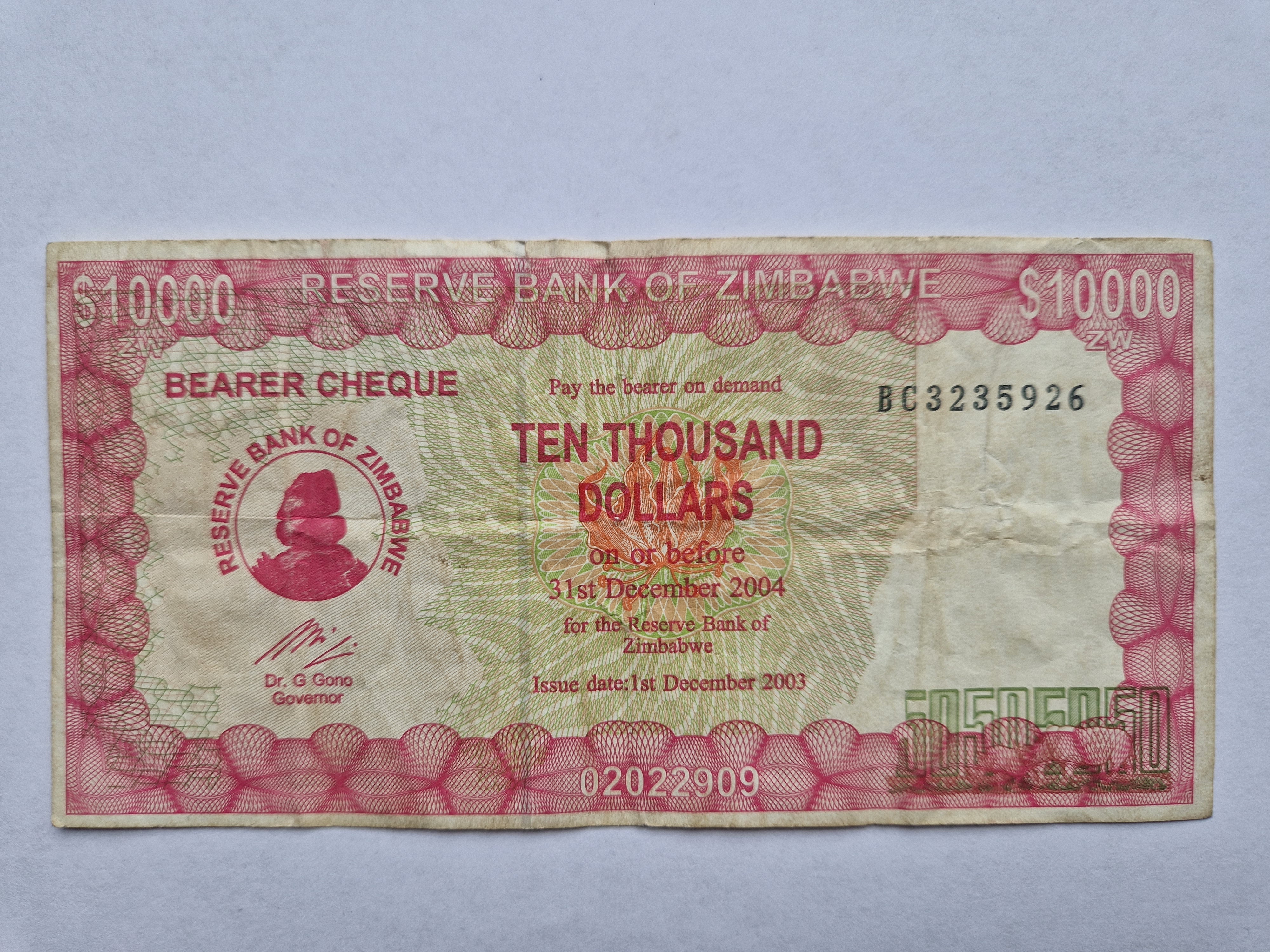 10000 Dollars Zimbabwe 2004