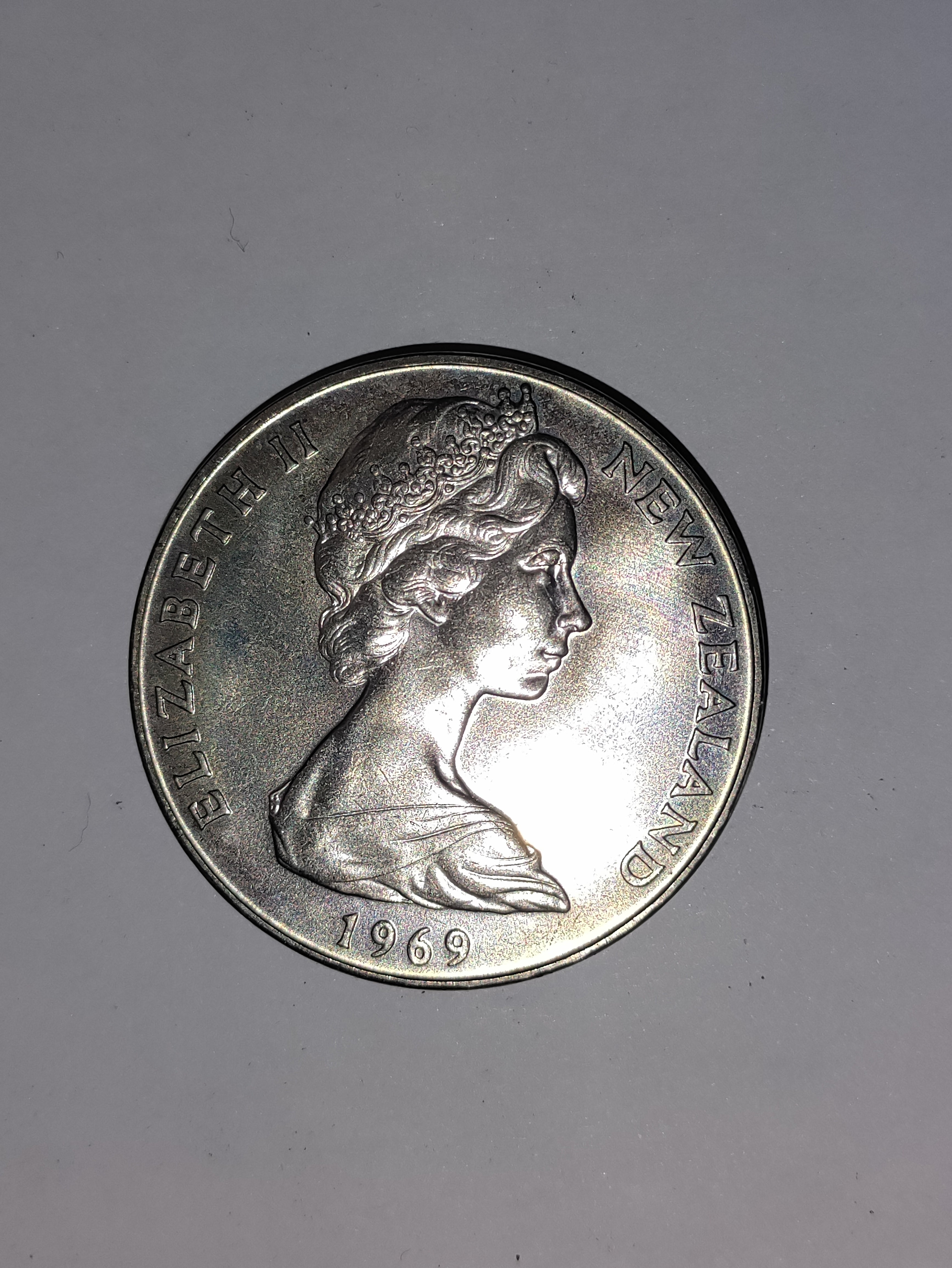 One Dollar New Zealand 1969