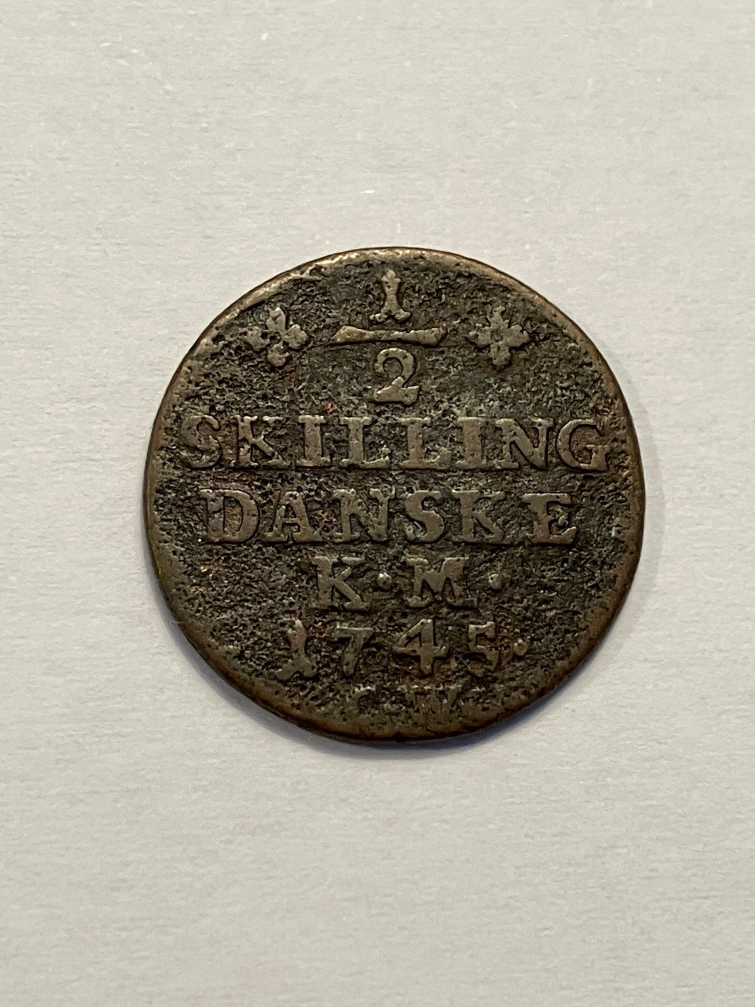 1/2 Skilling 1745 - Slidt