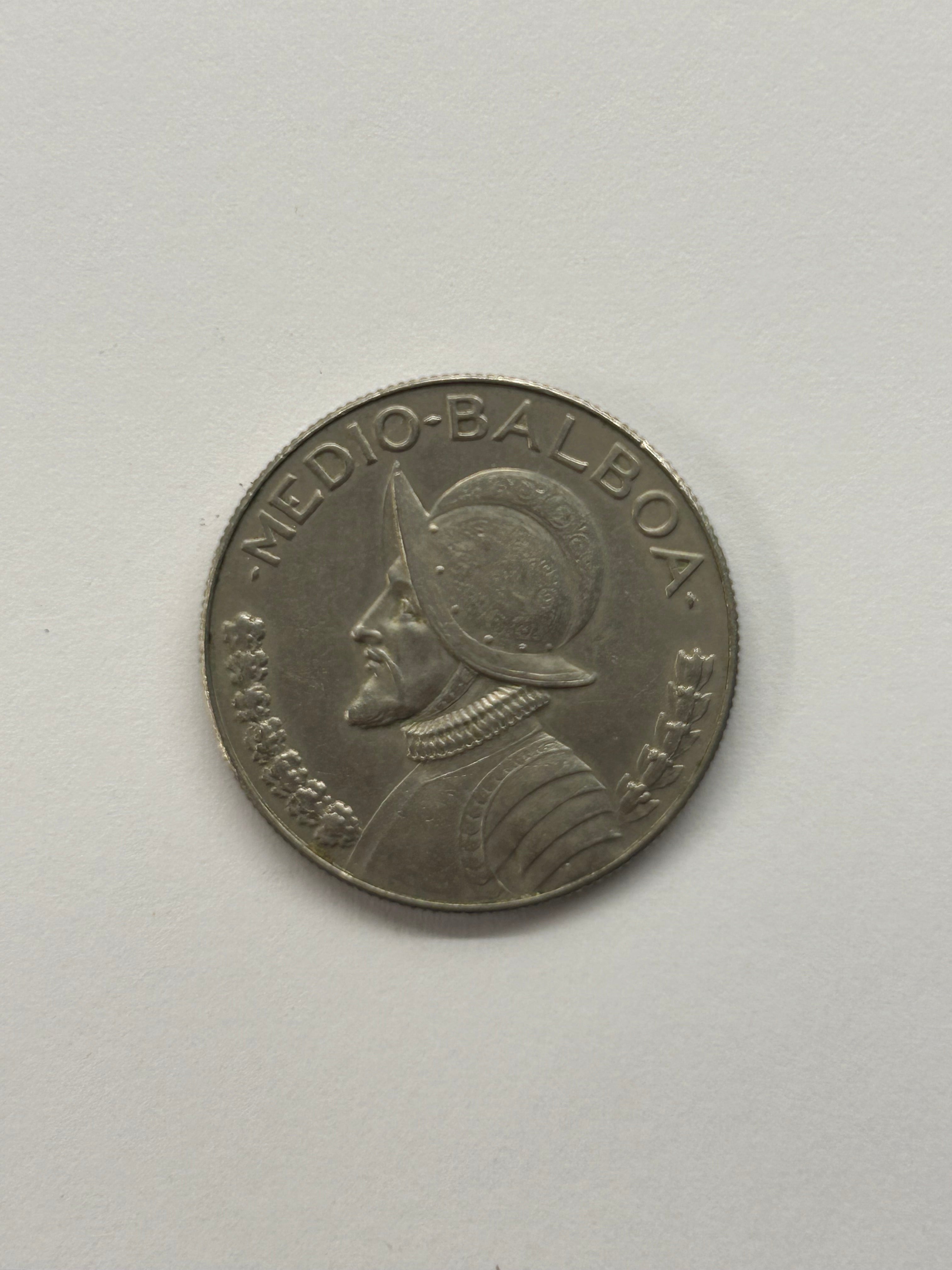 1/2 Balboa Panama 1975