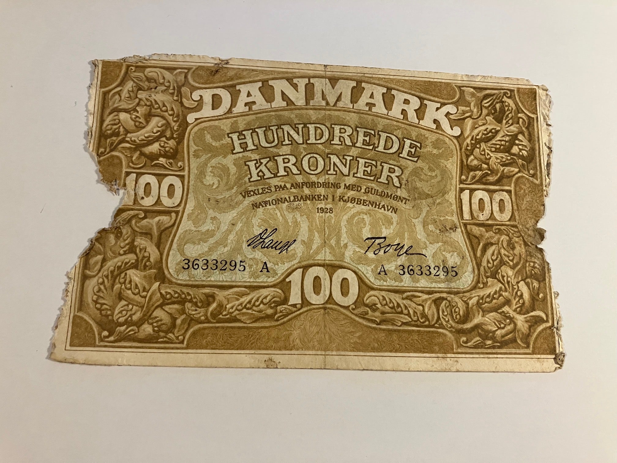 100 Kroner 1928 - Meget dårlig stand