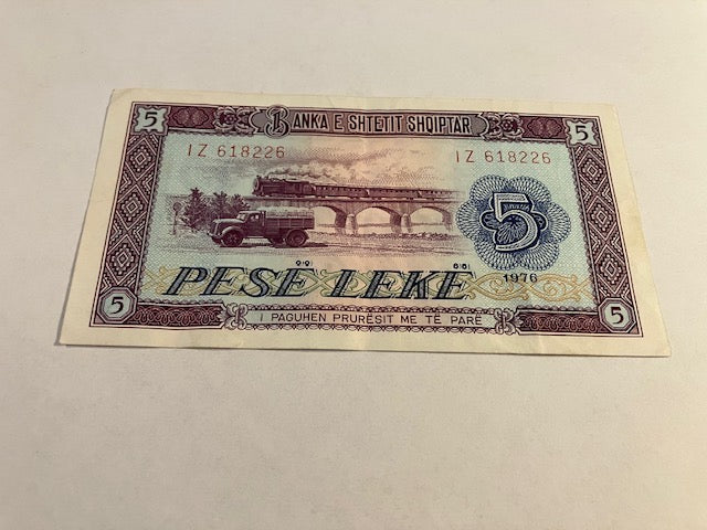 5 Leke 1976 Albania