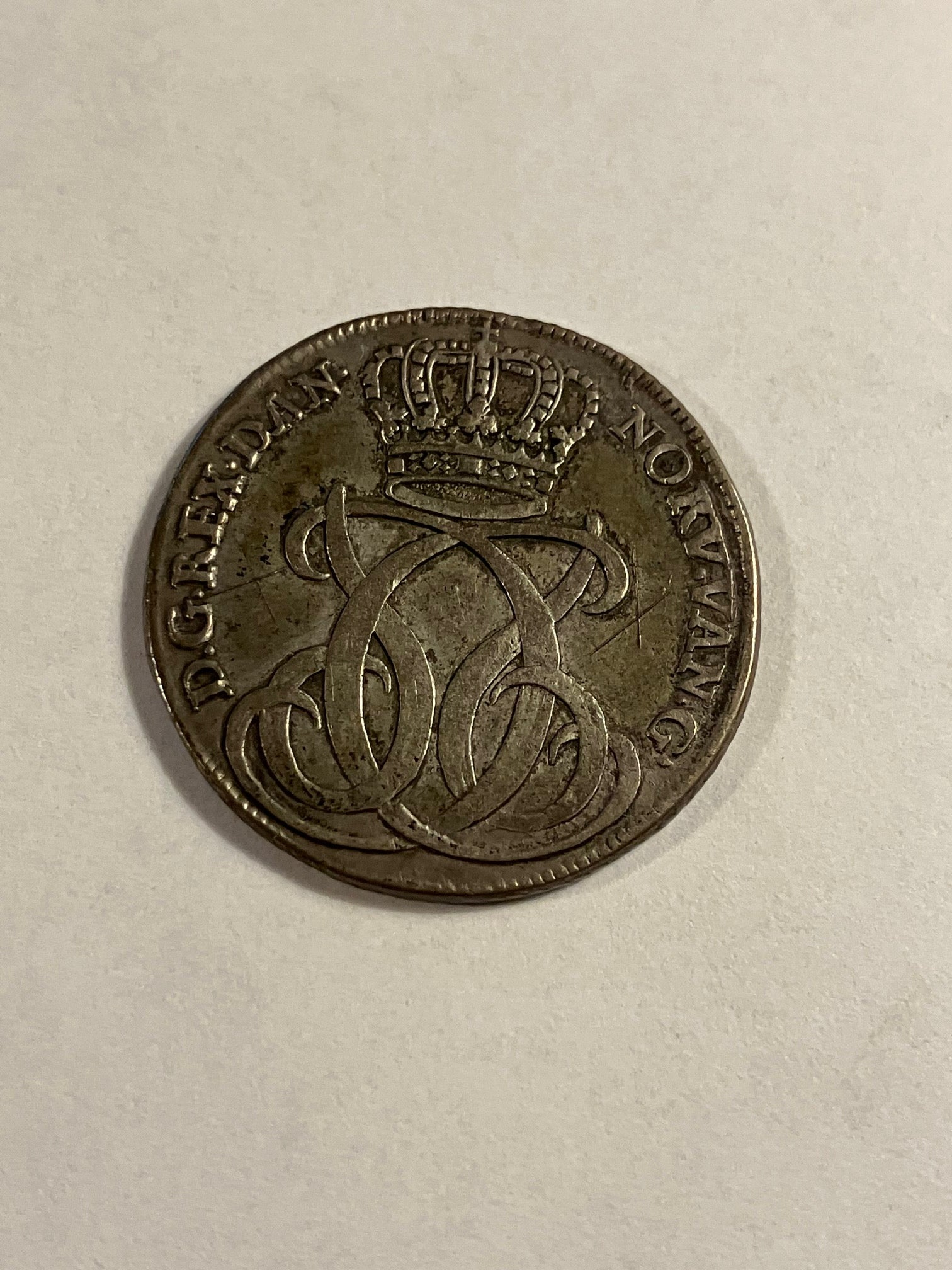 24 Skilling 1733 Danmark - Ridser
