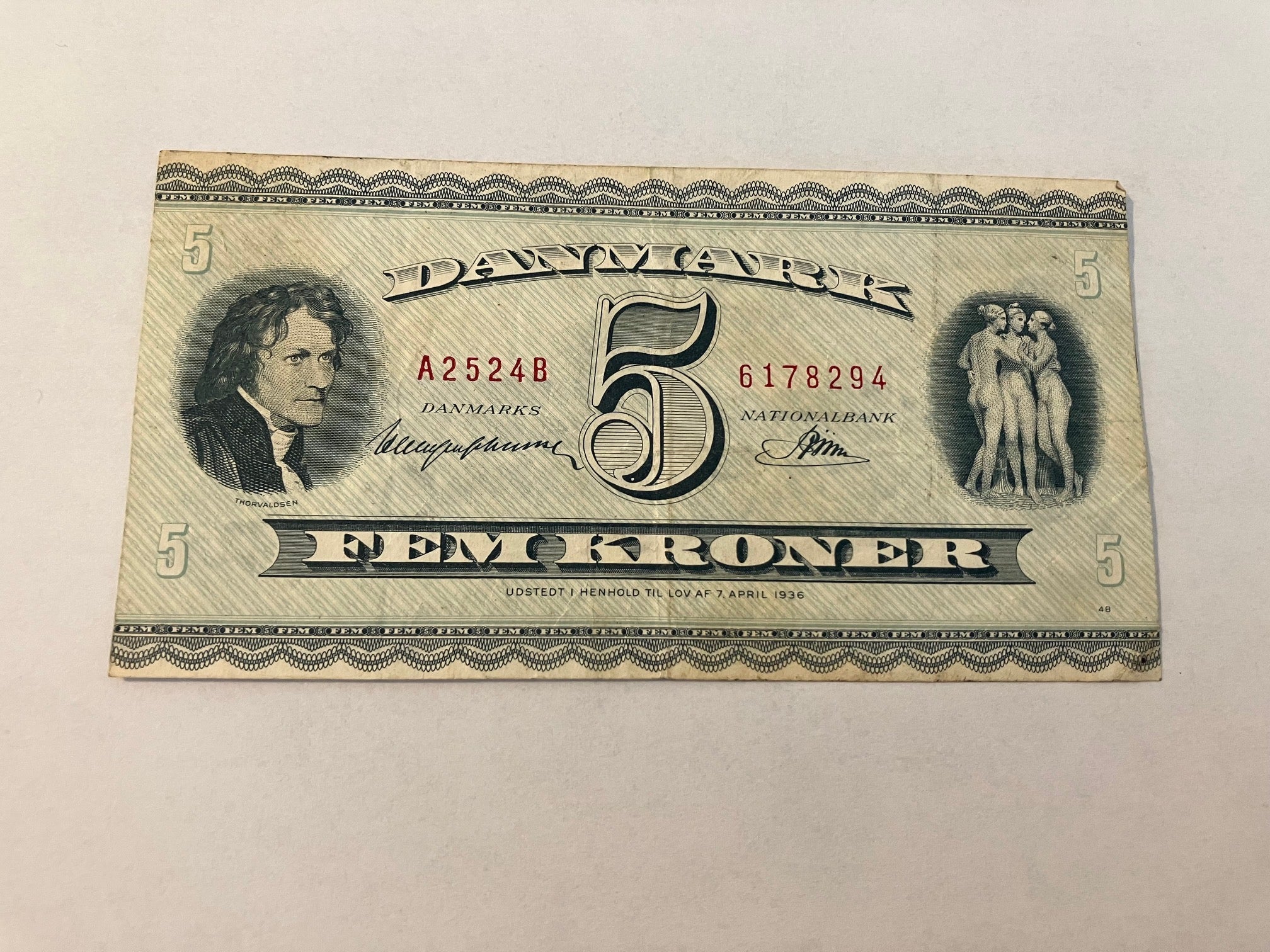 5 Kroner 1952 A2 - Slidt på bagsiden