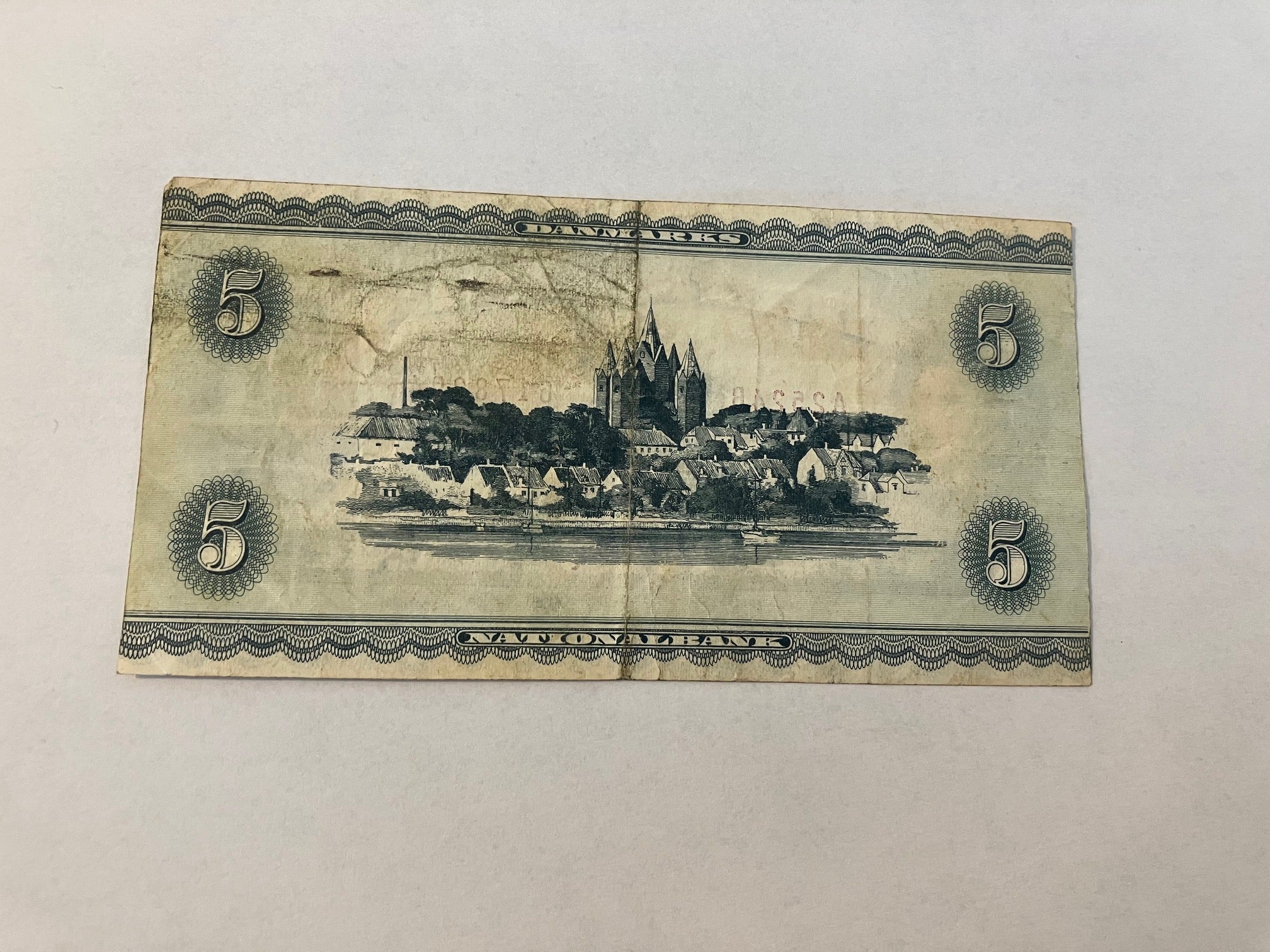 5 Kroner 1952 A2 - Slidt på bagsiden