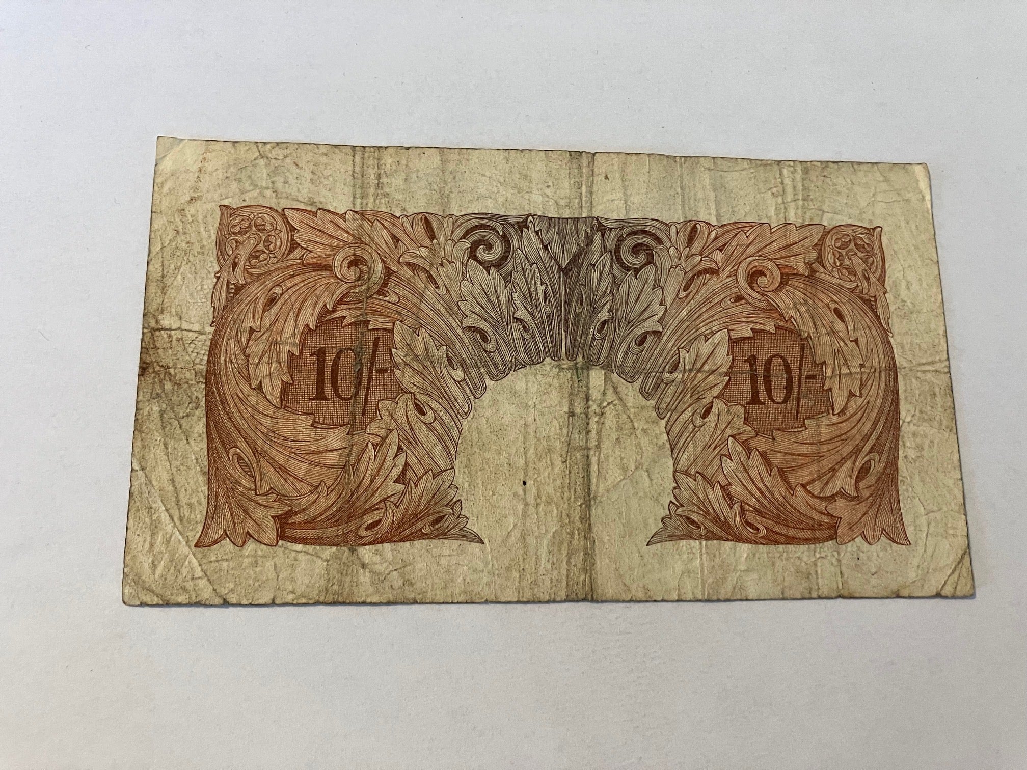 Ten Shillings England