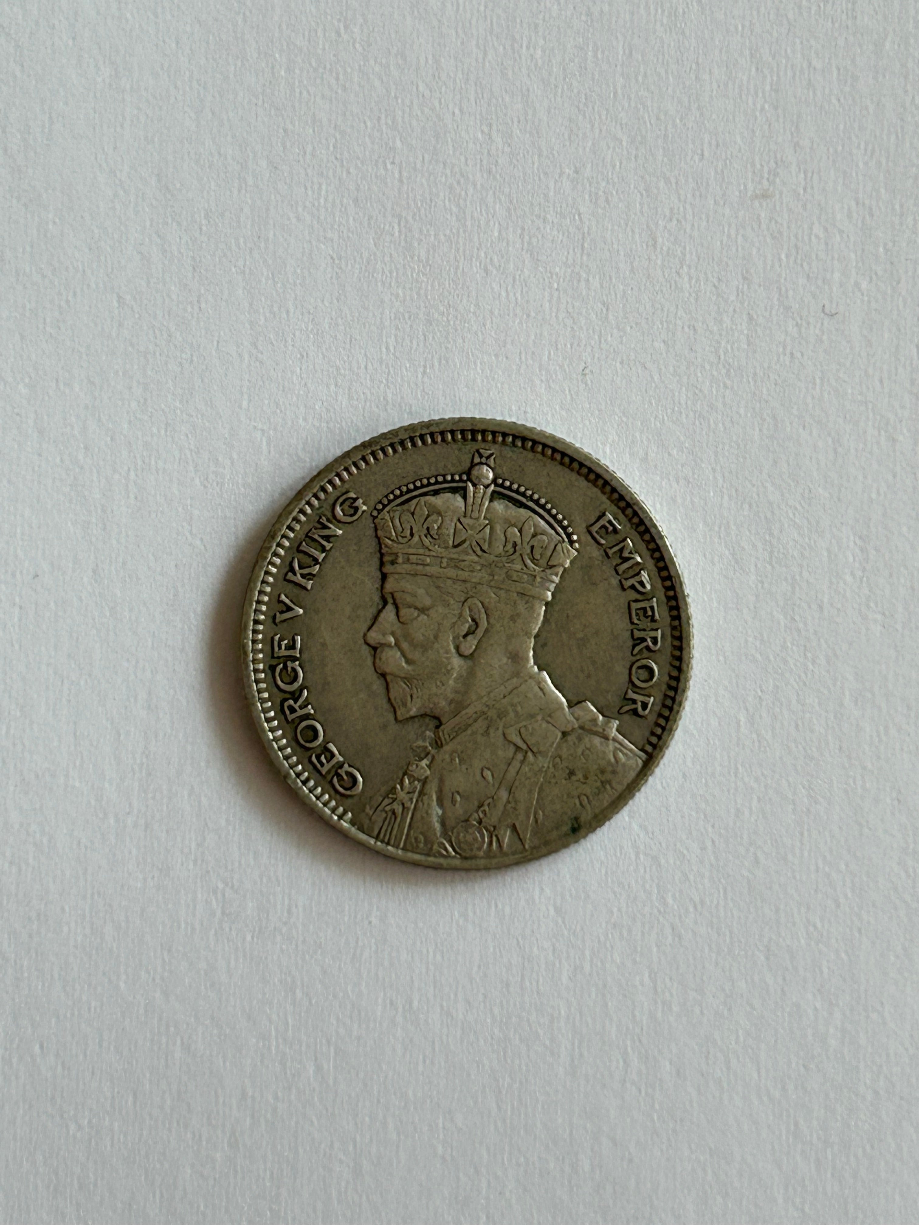 Six Pence New Zealand 1933 - Silver