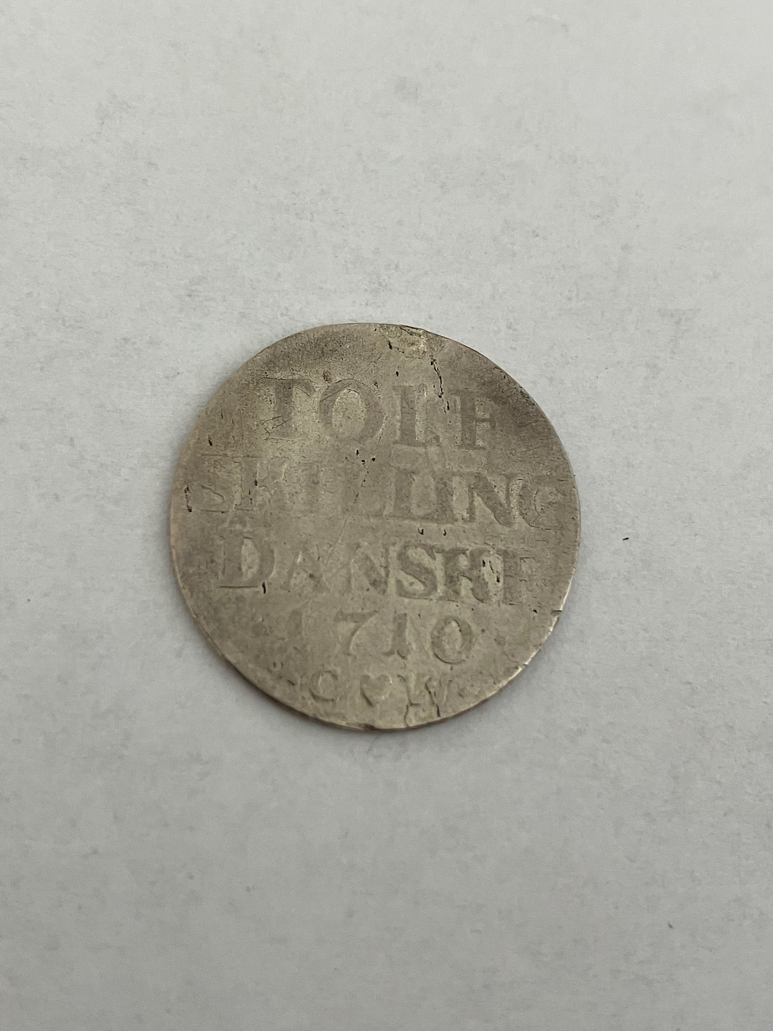 12 Skilling 1710 - Dårlig stand