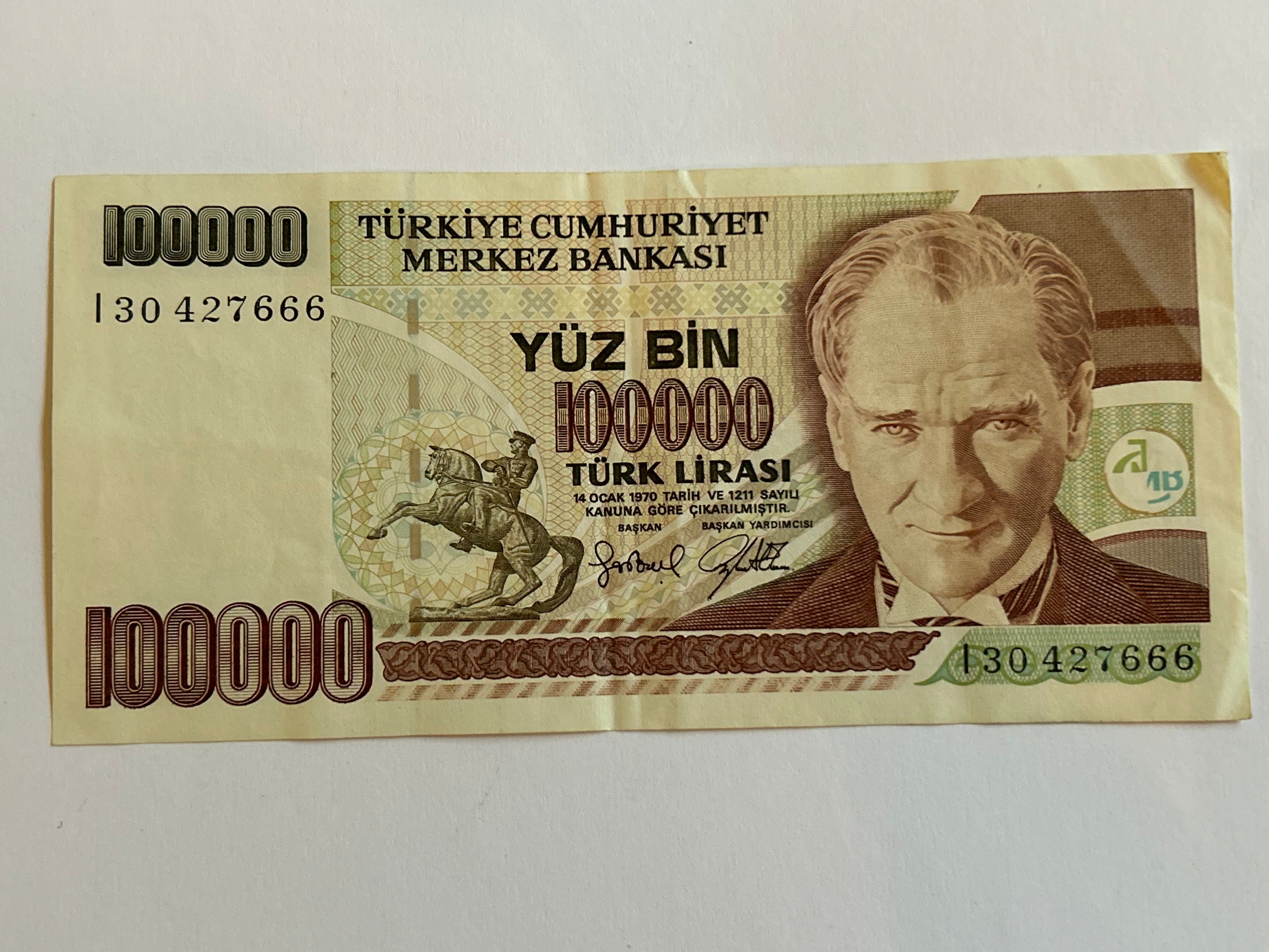 100000 Lira Turkey