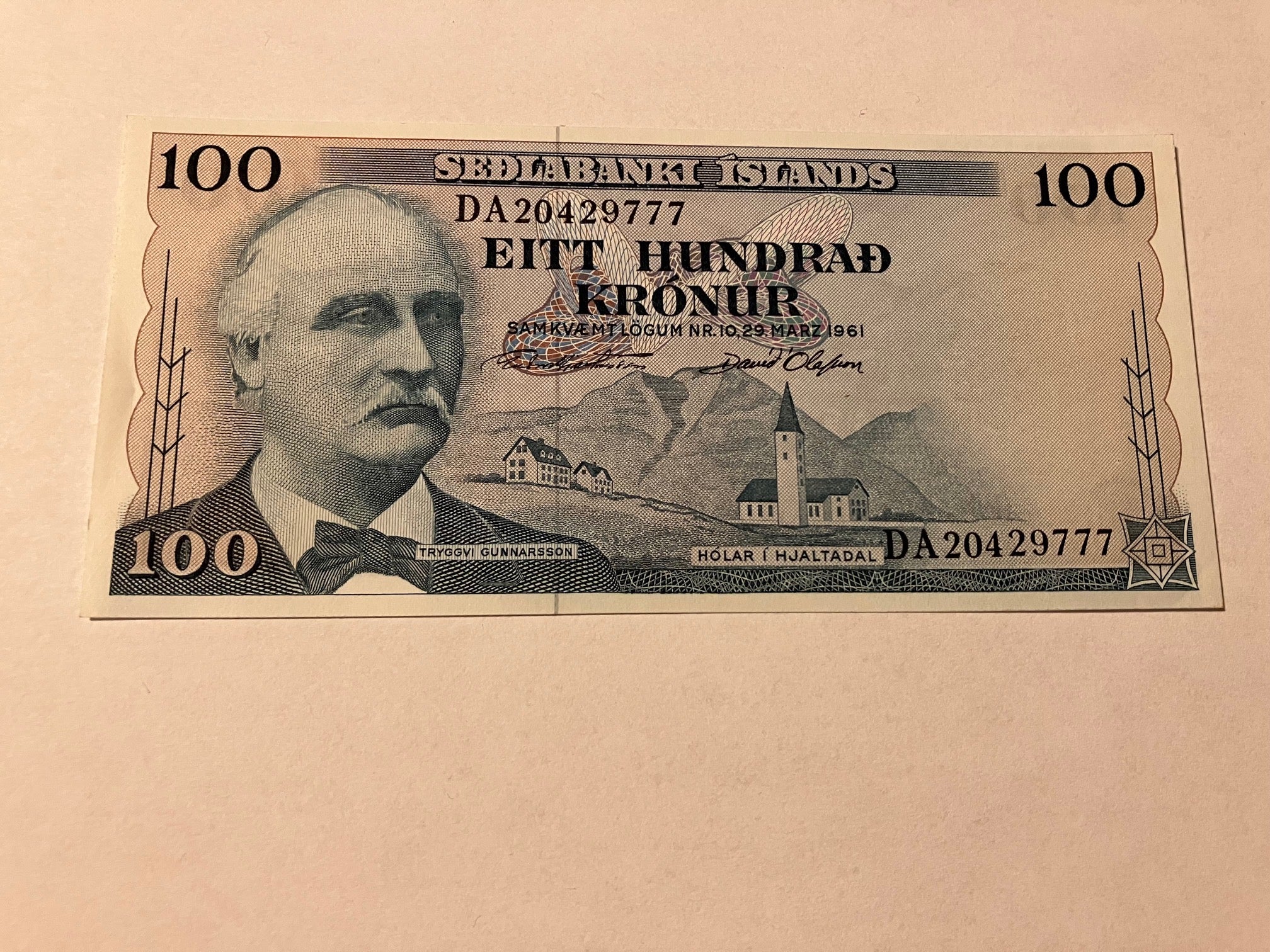 100 Kronur 1961 Iceland
