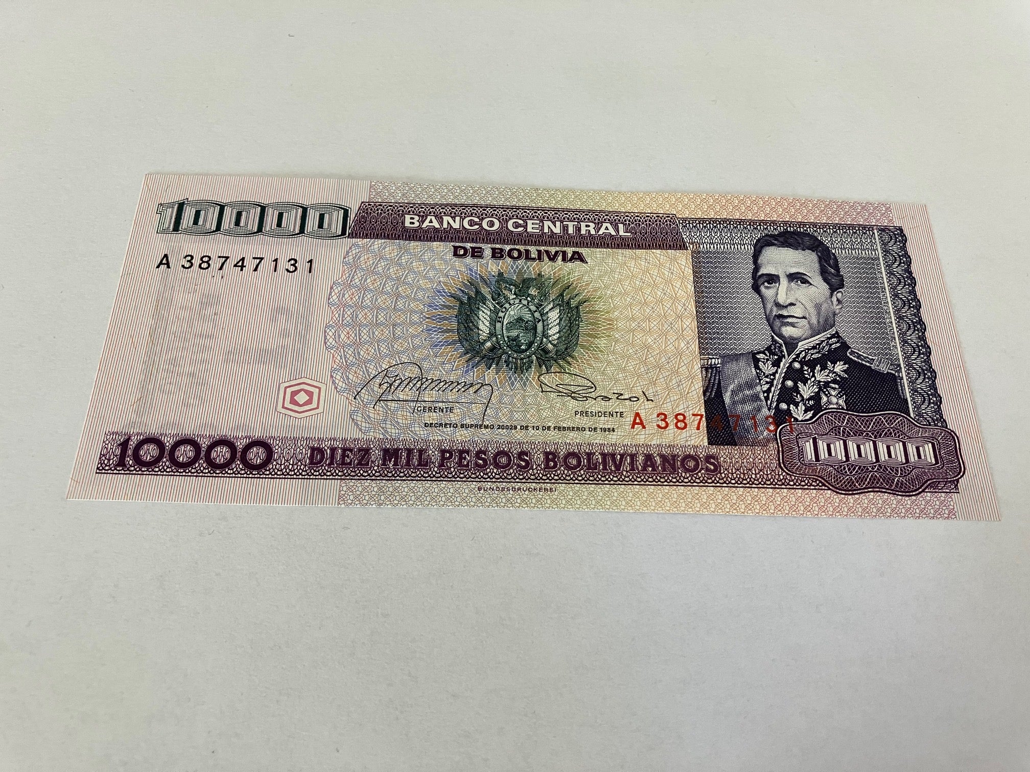 10000 Pesos Bolivia