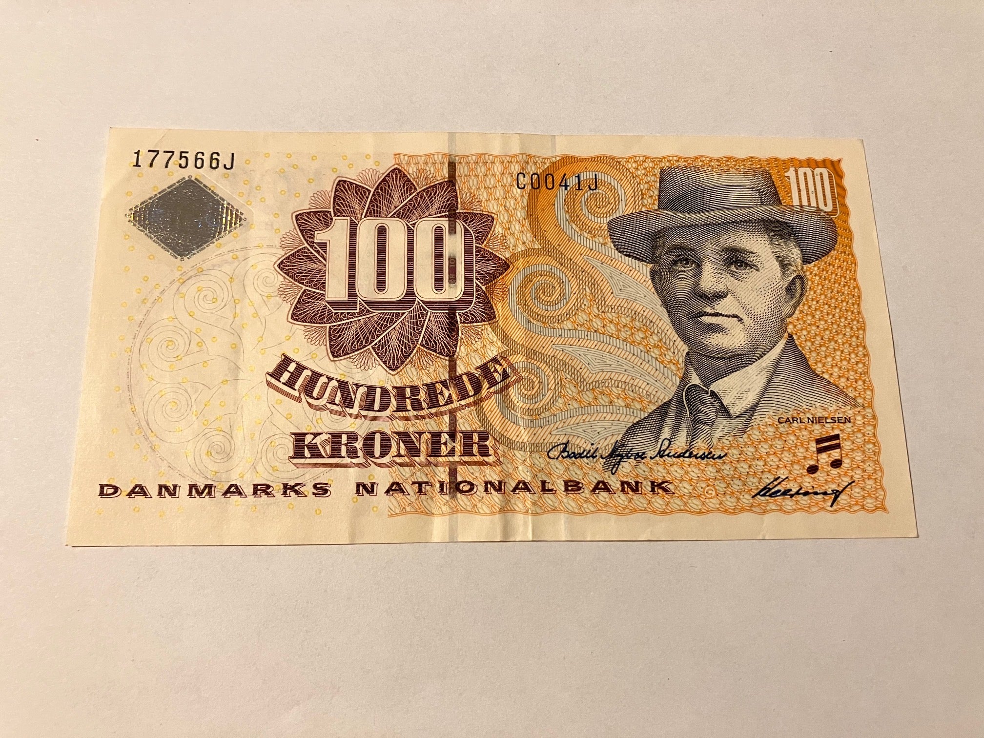 100 Kroner C0 2004