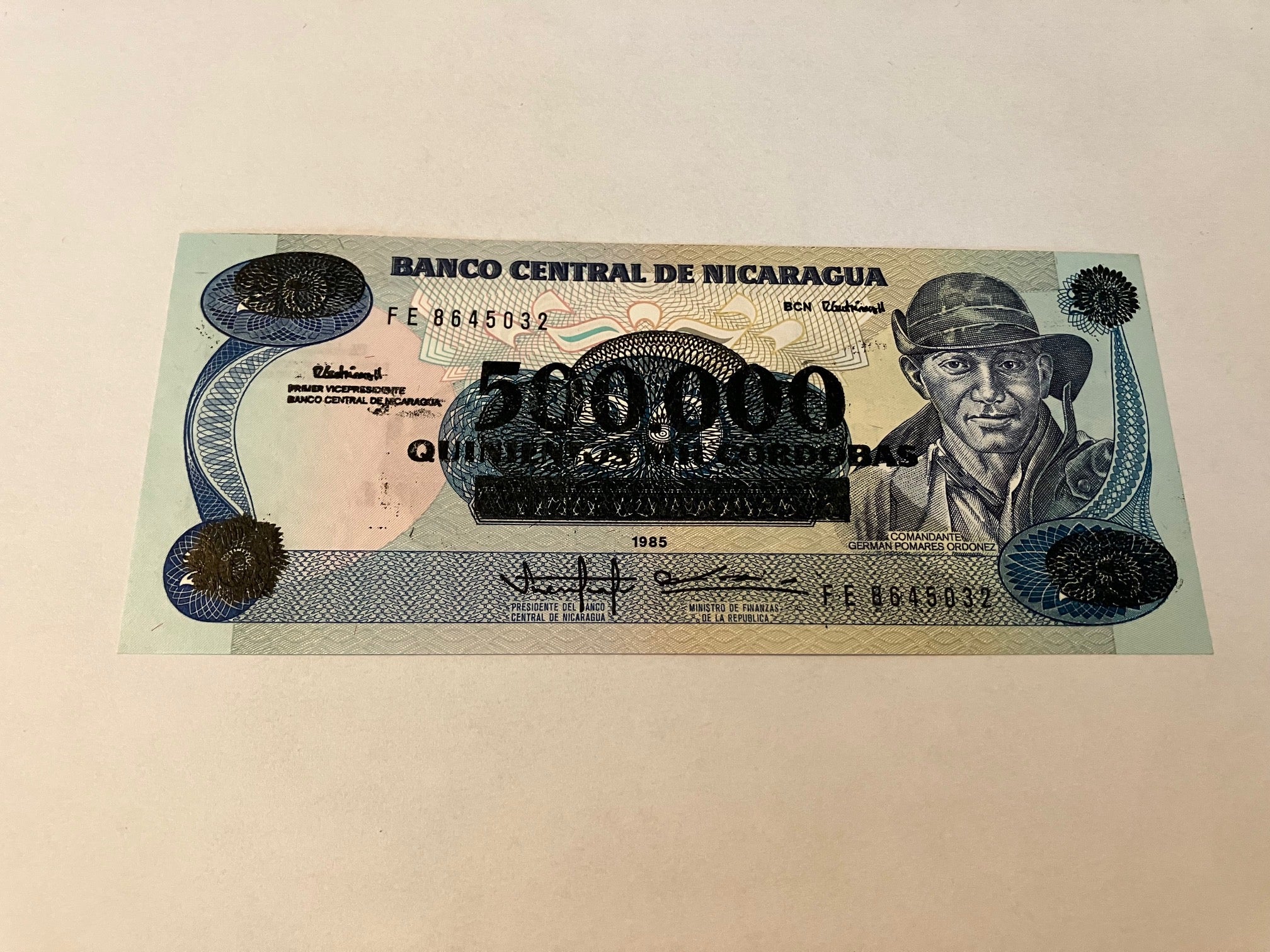 500000 Cordobas on 20 Cordobas 1985