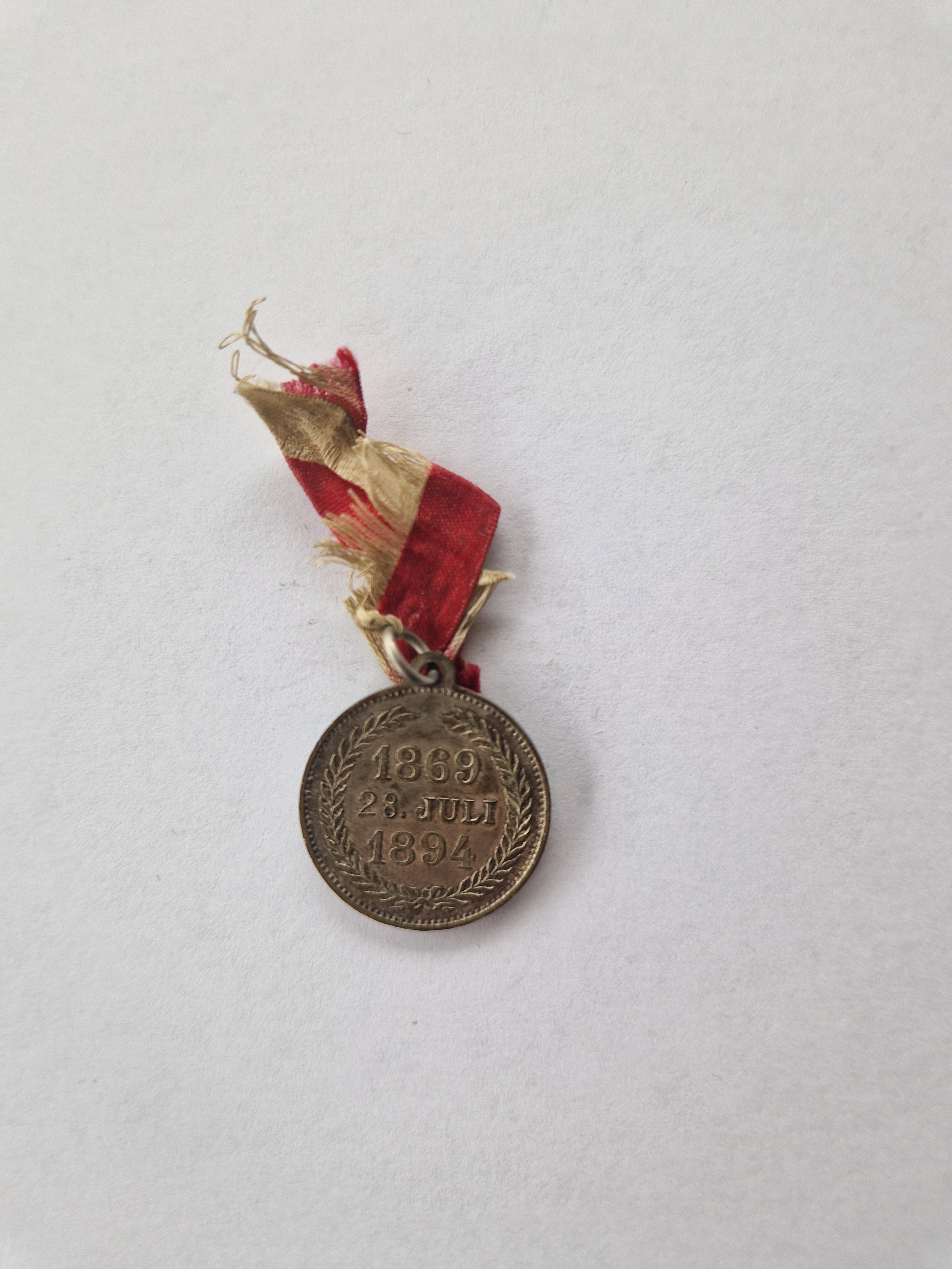 Kronprins Frederik og Kronprinsesse Louise 1869 - 1894 28. Juli medalje