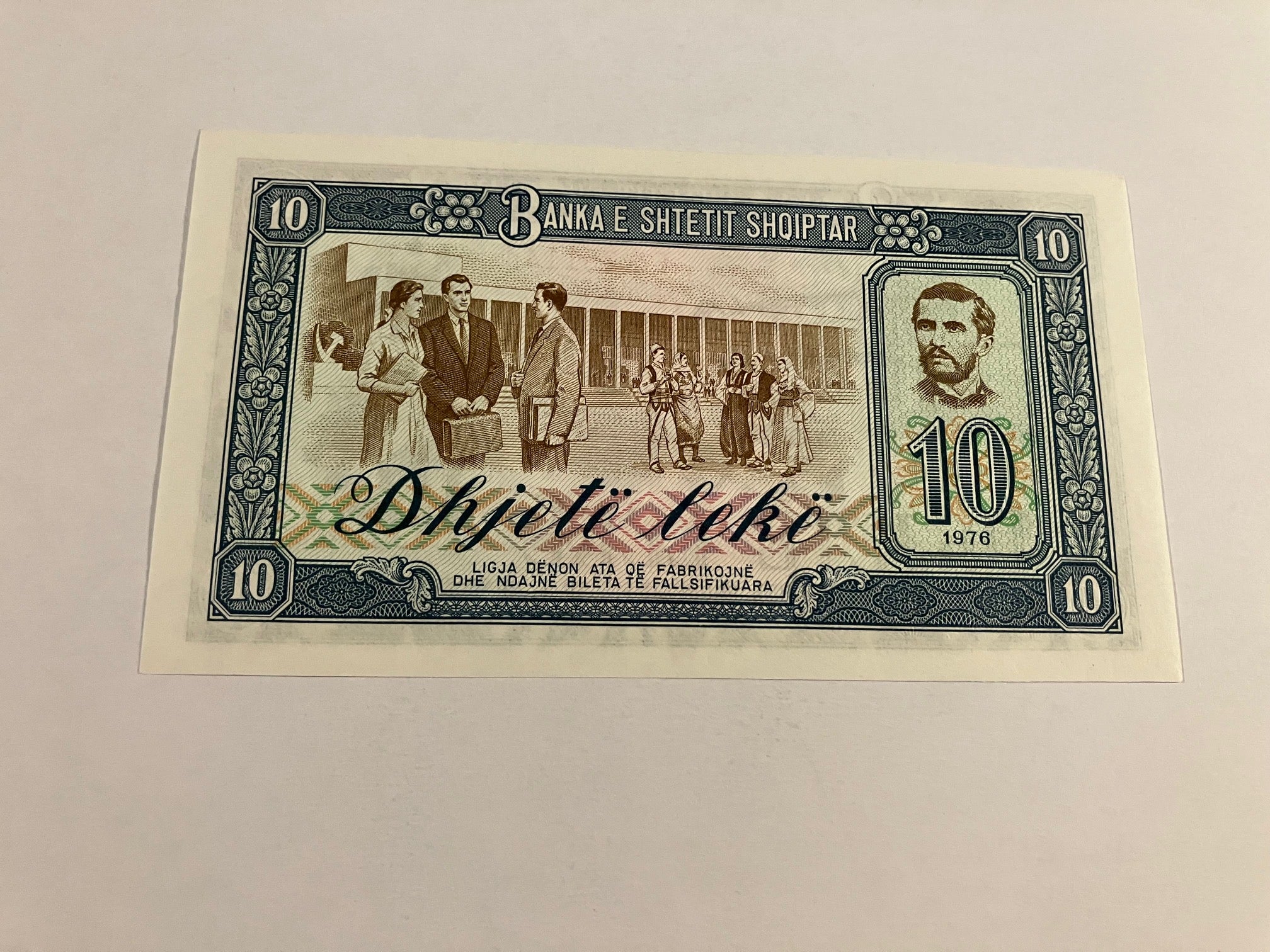10 Leke 1976 Albanien
