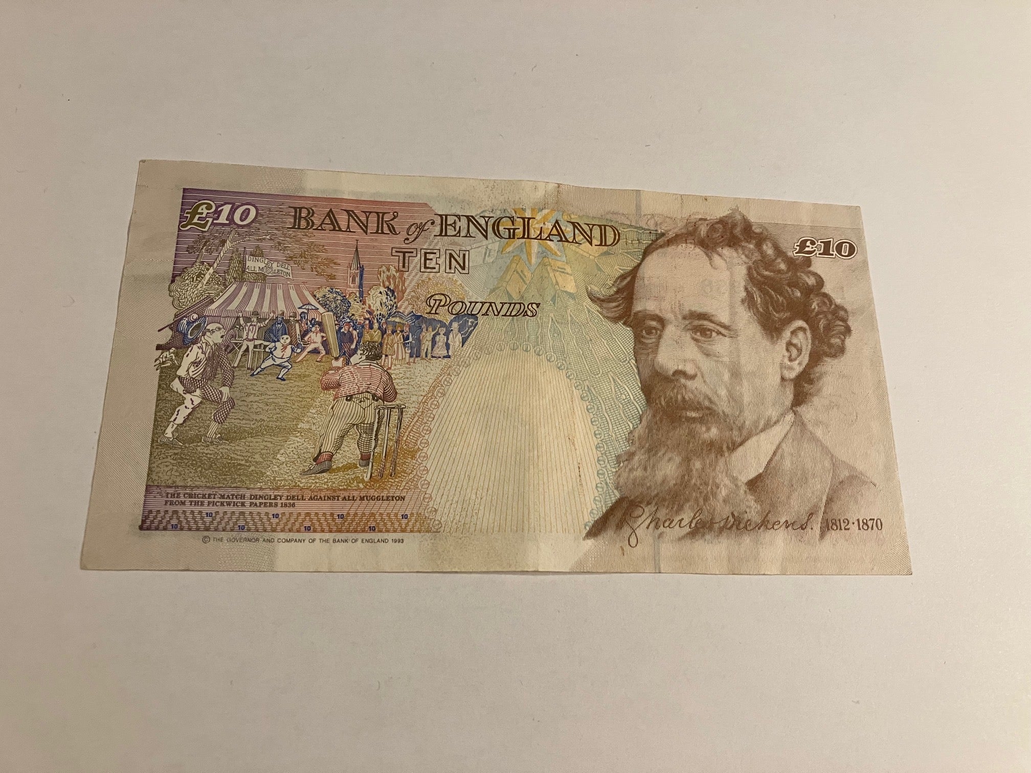 10 Pounds England