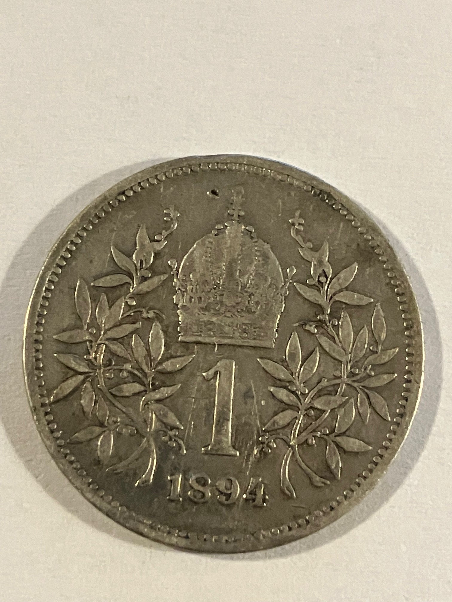 1 Korona 1894 Austria - Bemærk skade på front