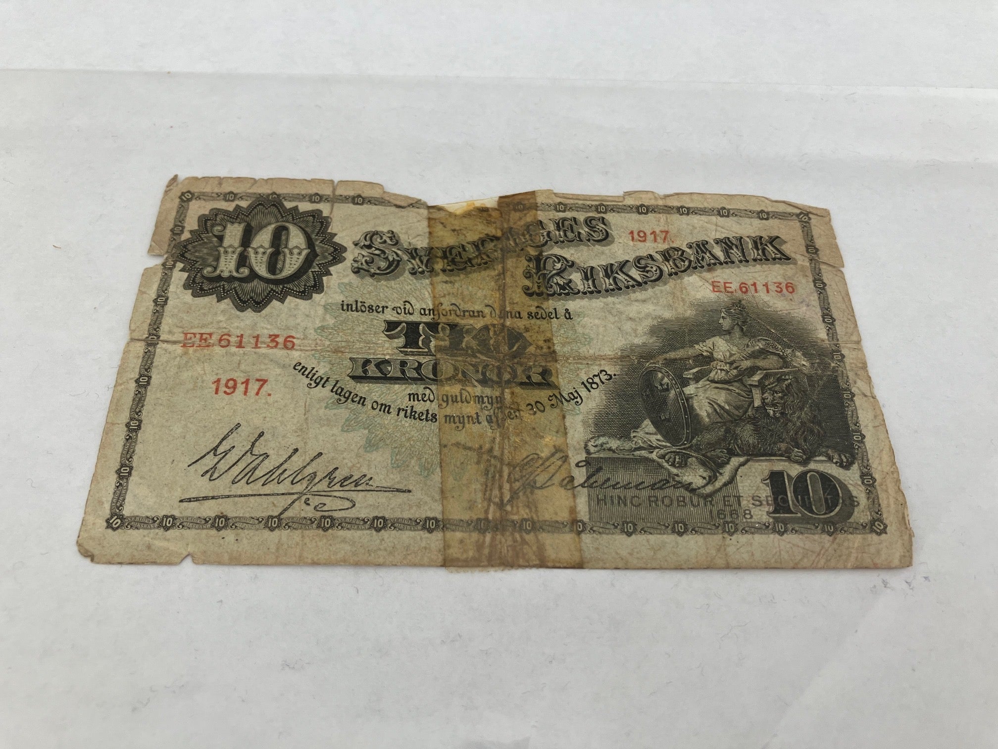 10 Kronor 1917 Sweden - Very bad condition