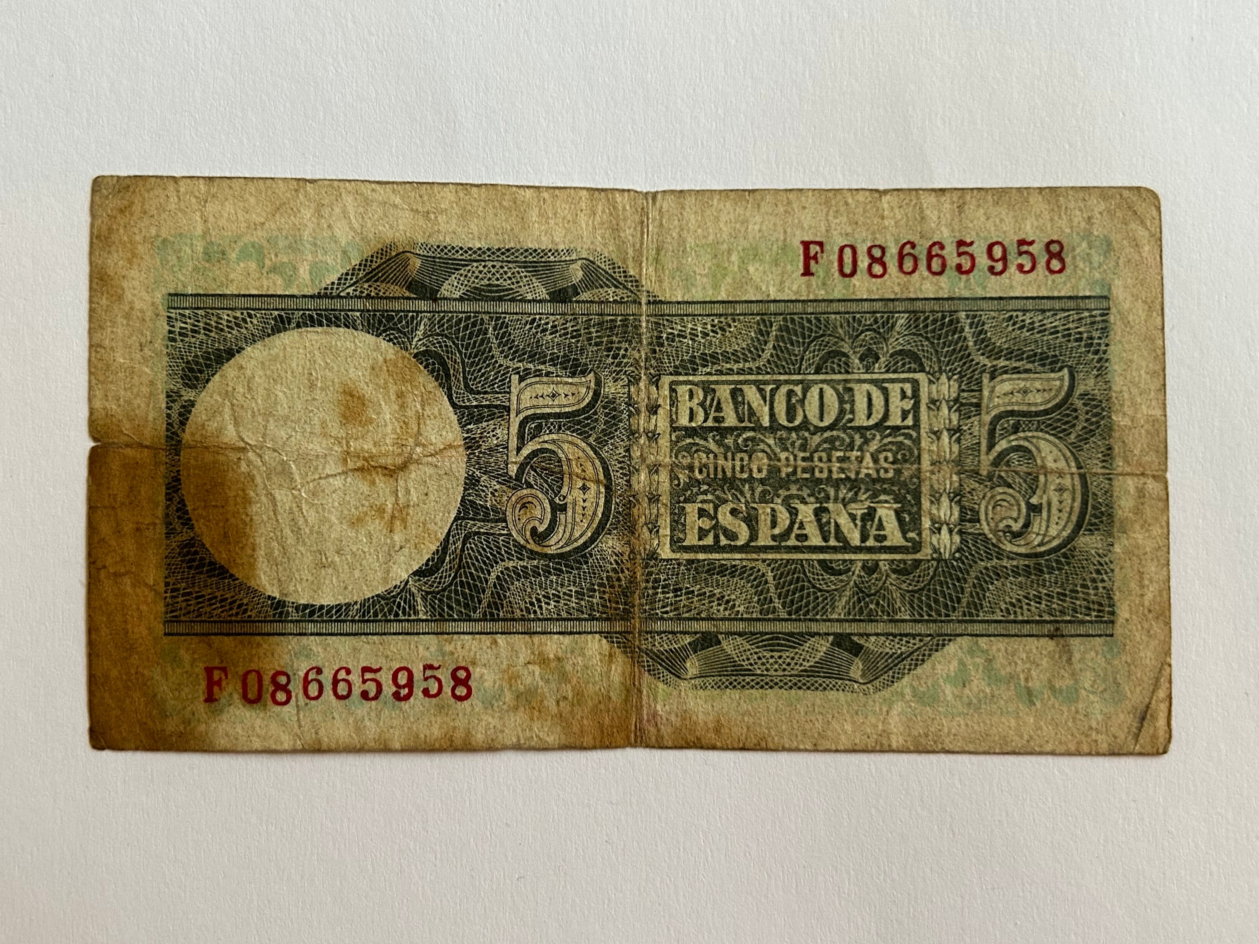 5 Pesetas Spain 1948 - Bad condition