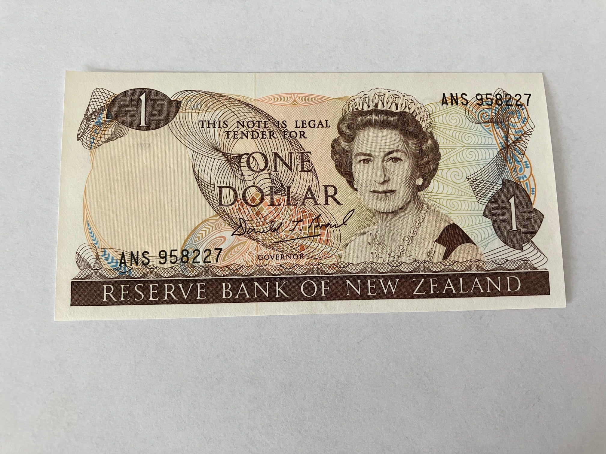 One Dollars New Zealand