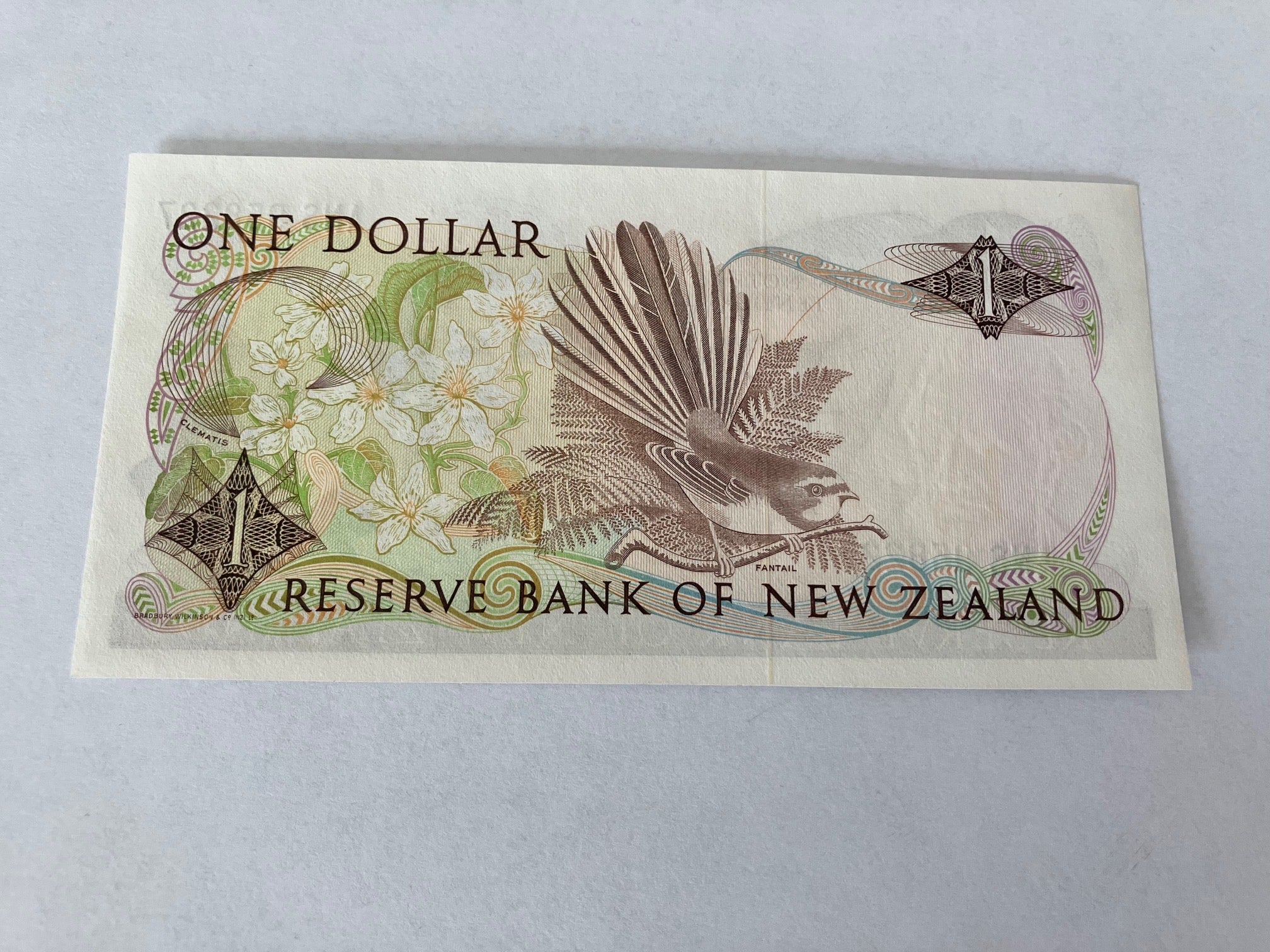 One Dollars New Zealand