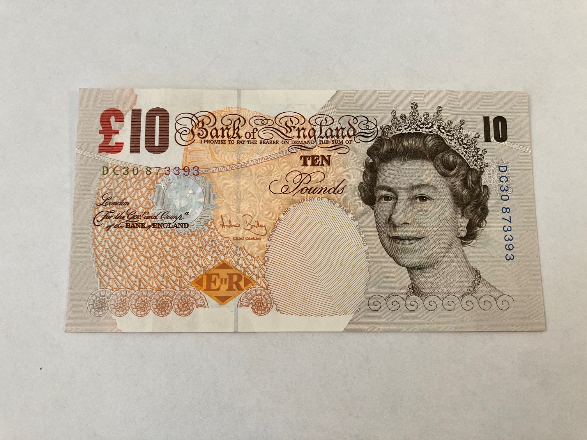 10 Pounds England