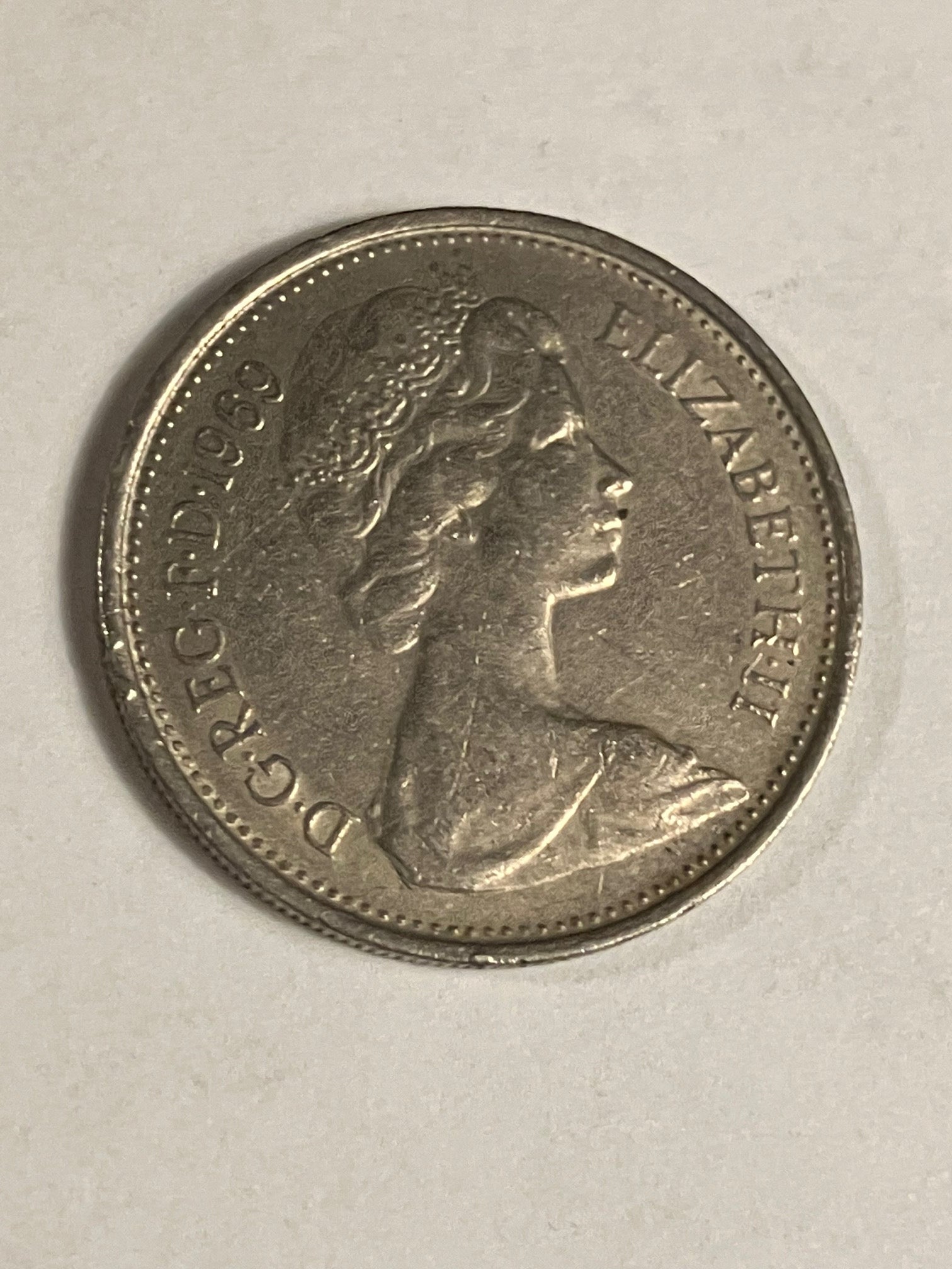 5 Pence England 1969