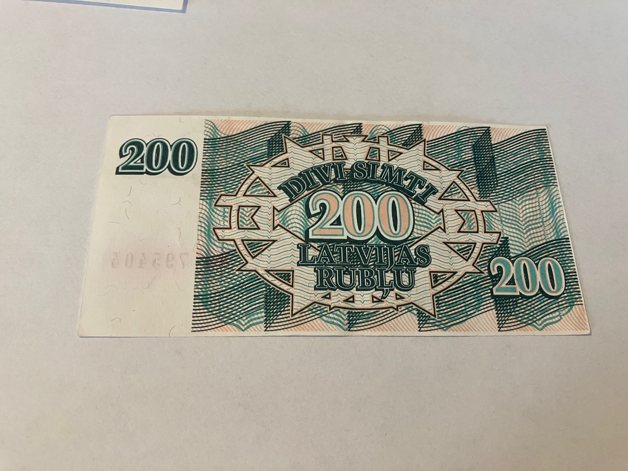 200 Rublu Latvia 1992