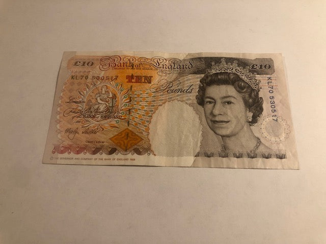 10 Pounds England